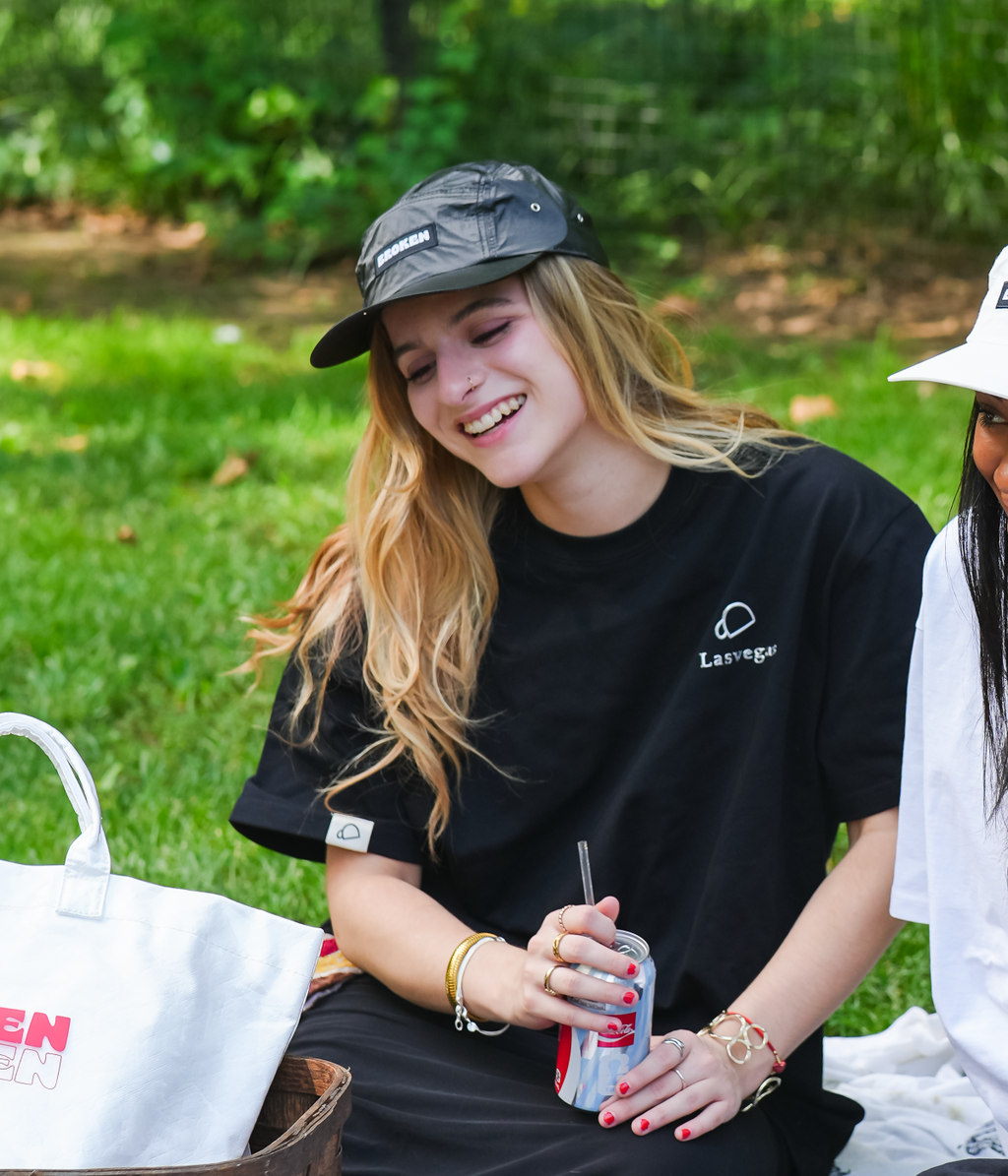 Broken Essential Tee